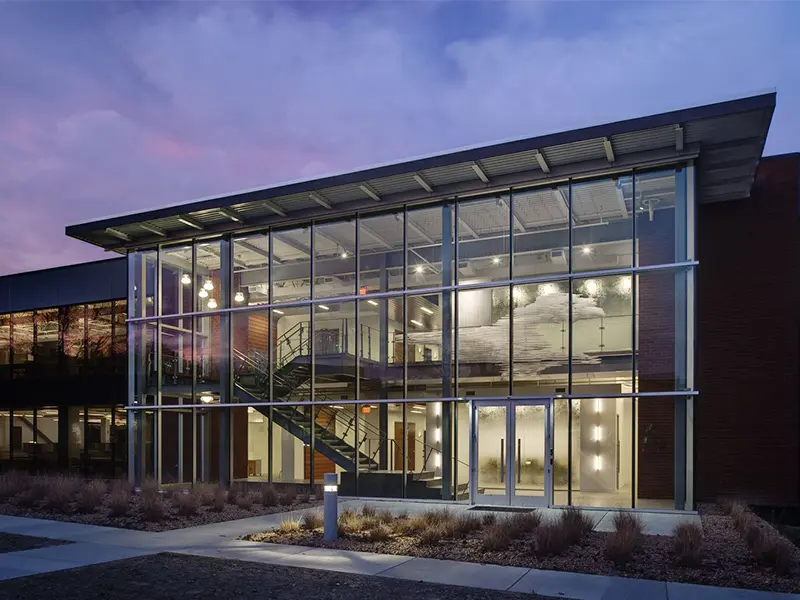 Transparan cephe uygulaması 07