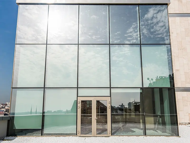 Transparan cephe uygulaması 13